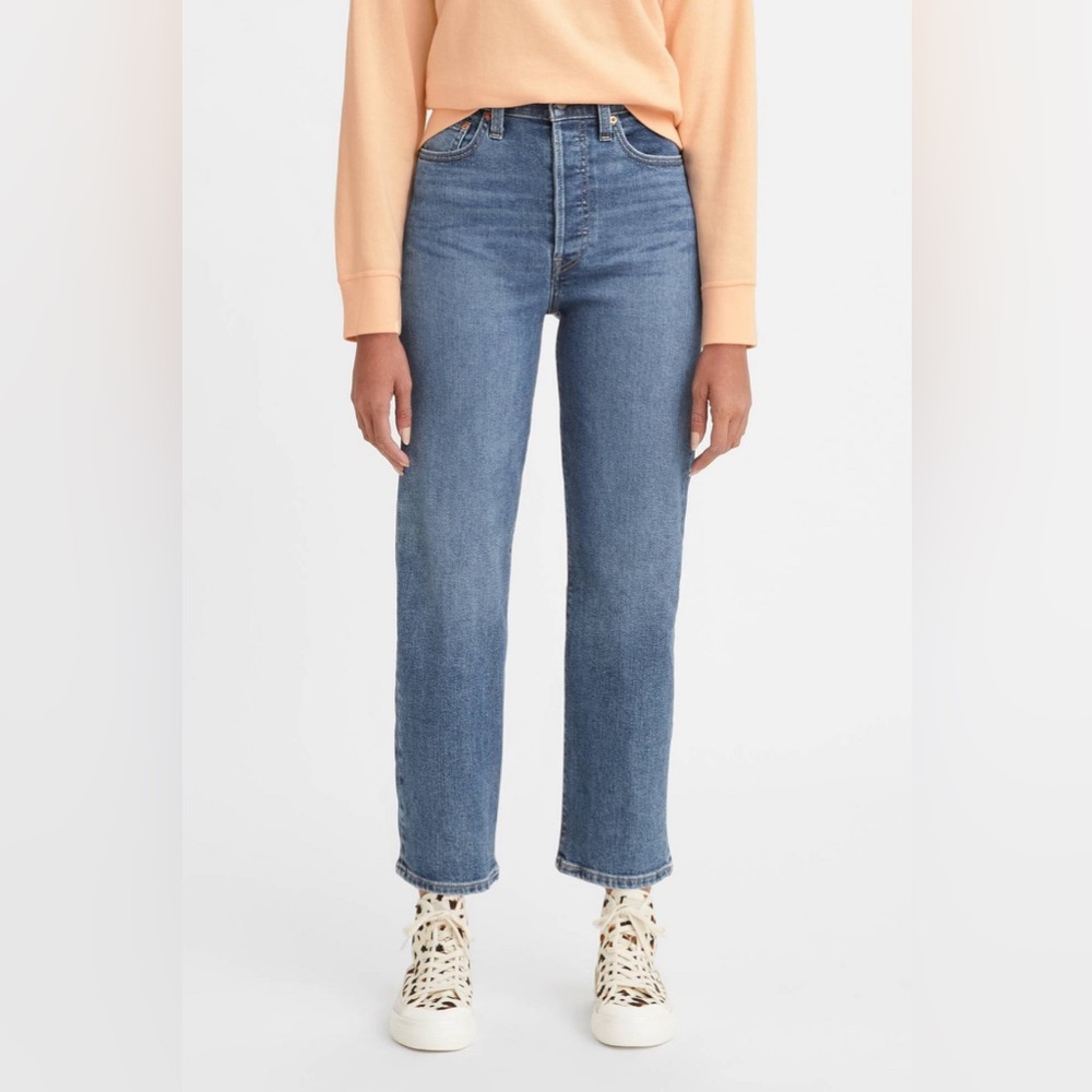 Levi’s Ribcage Straight Jeans Size 26